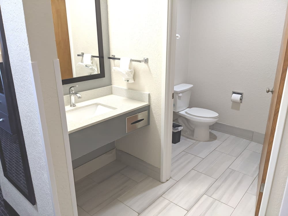 Quality Inn & Suites South San Jose / Morgan Hill 5