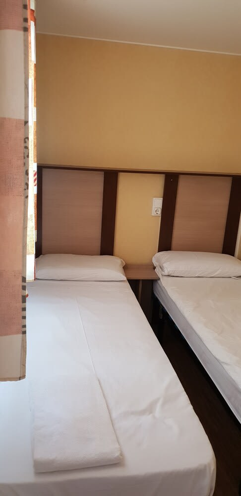 Tres Estrellas Costa Brava 2