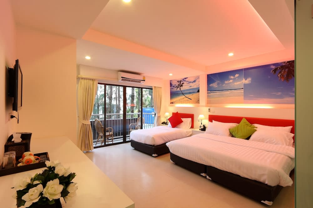 Armoni Patong Beach Hotel 5