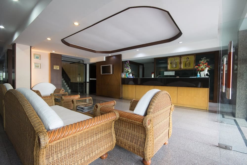 Khon Kaen Ruenrom Hotel 1