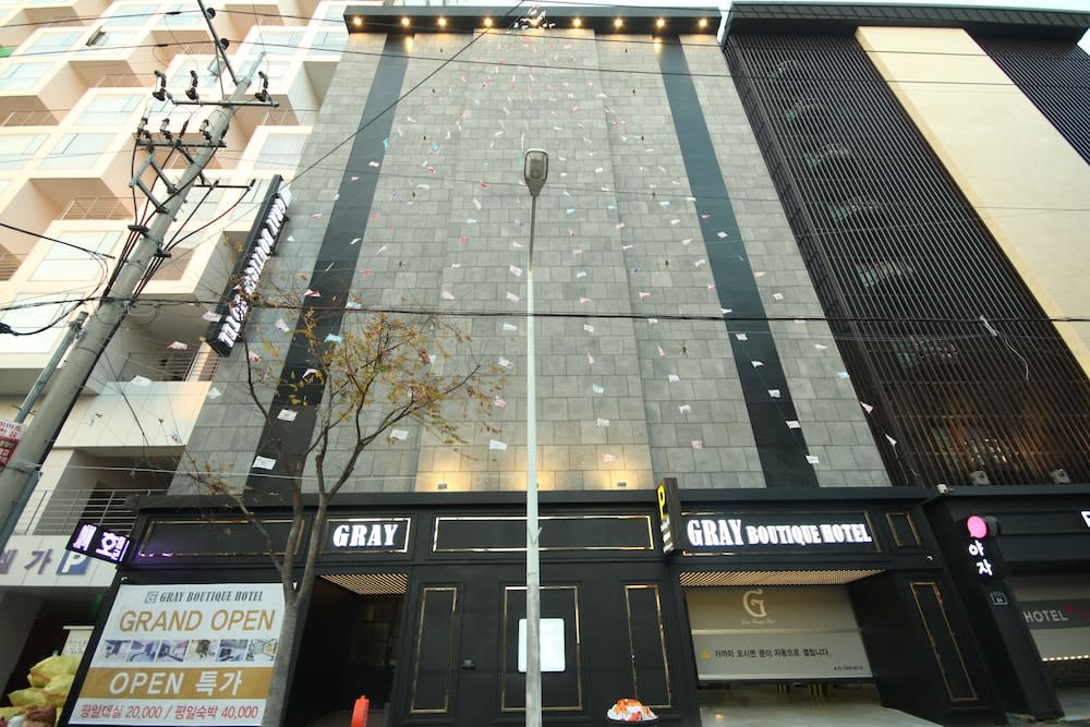 Gray Hotel 1