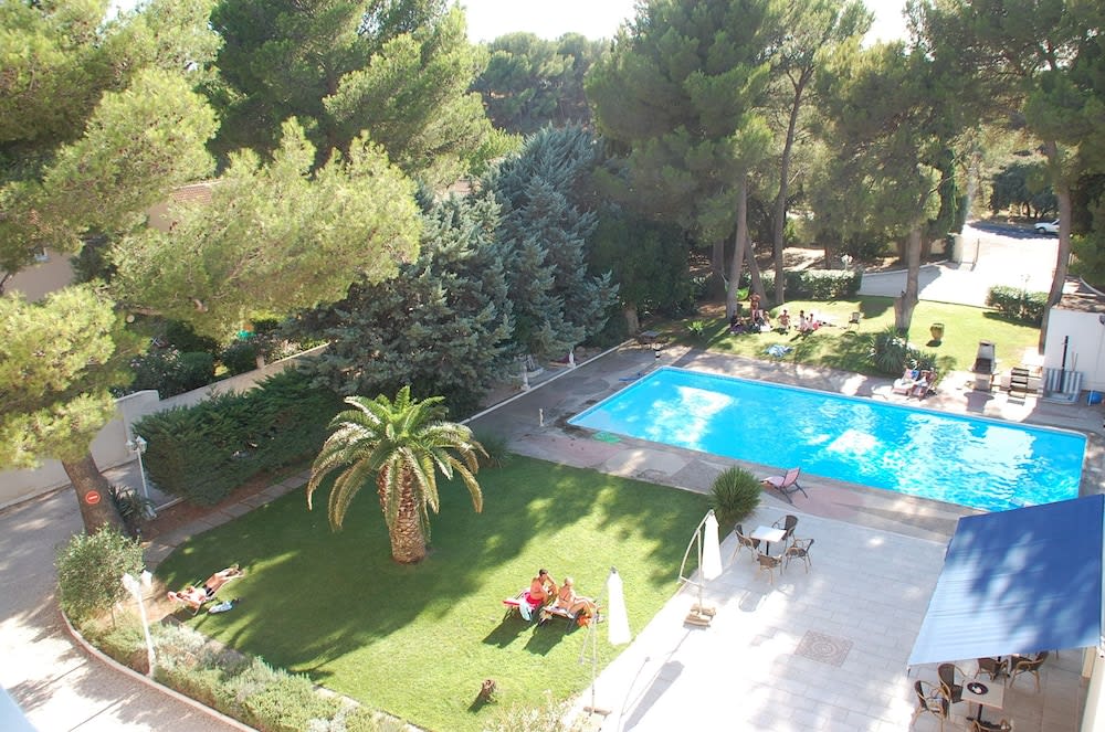 Cit'Hotel Le Mirage 1