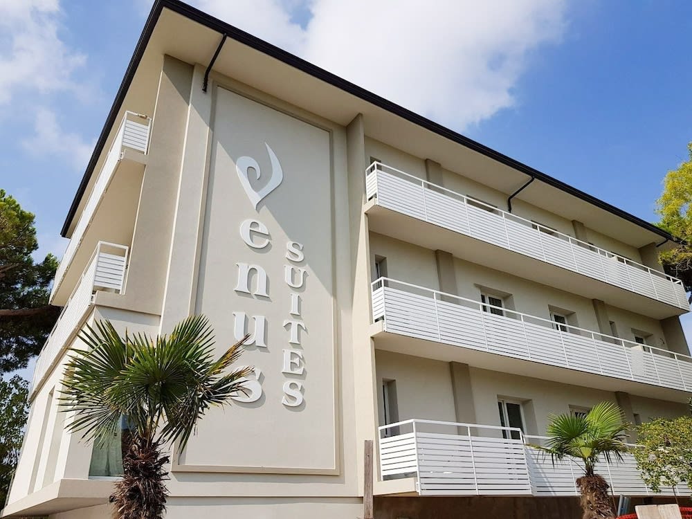 Venus Suites 1