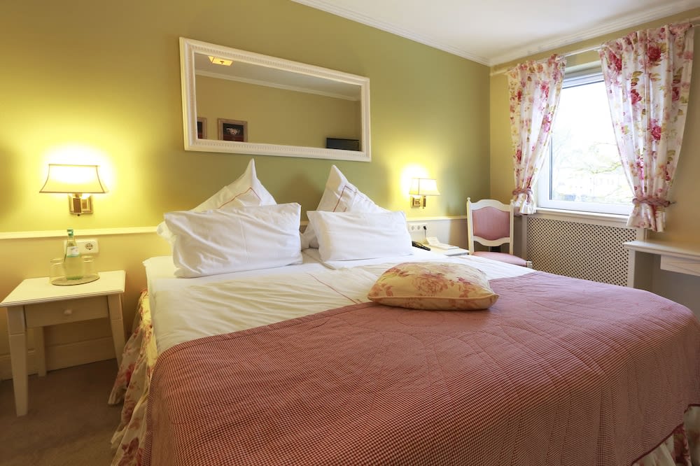 Blesius Garten, Trier Günstige Angebote lastminute.de