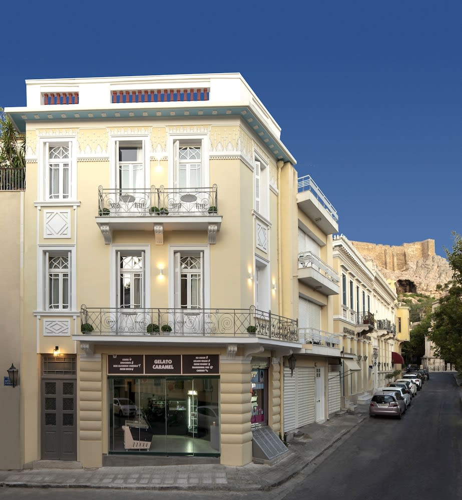 Plaka Arch Suites 1
