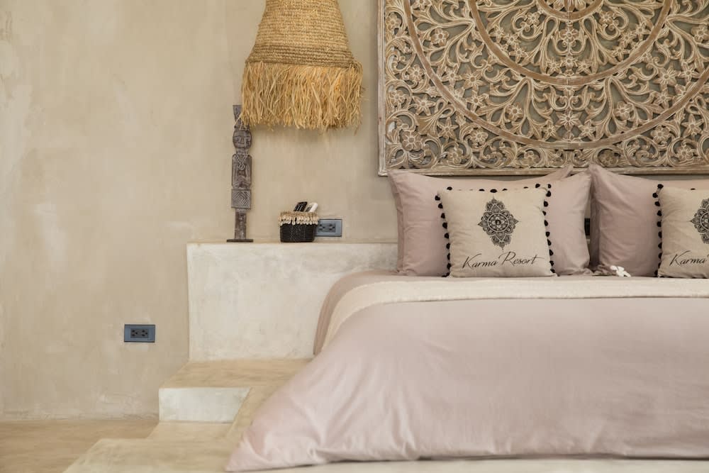 Karma Resort 2