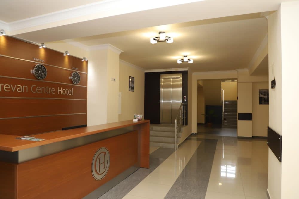 Yerevan Centre Hotel 5