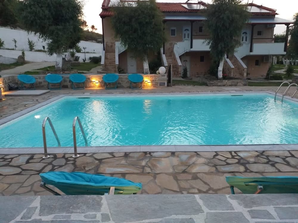 Caretta Village 1