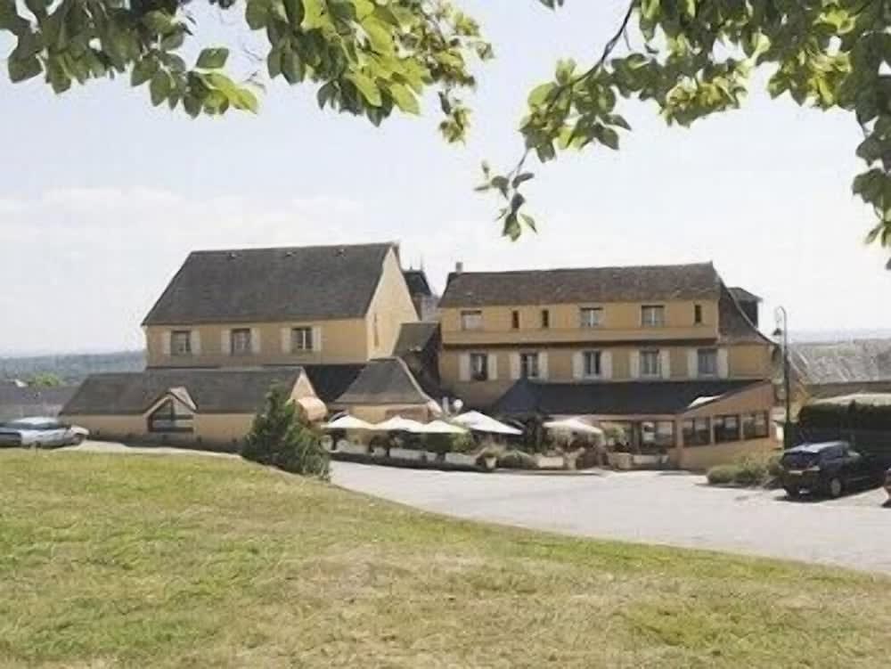 Logis Hôtel de la Tour 1
