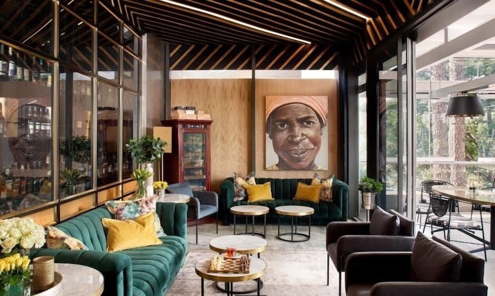 Sandton apartment, 2 bedroom 1