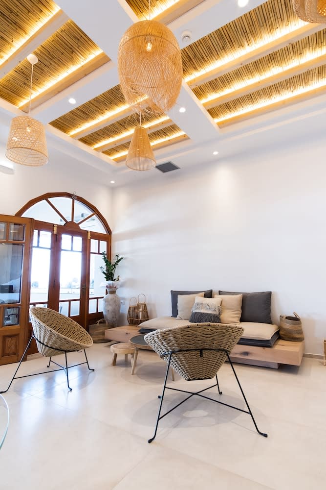 Aktaion Beach Boutique Hotel & Spa 4