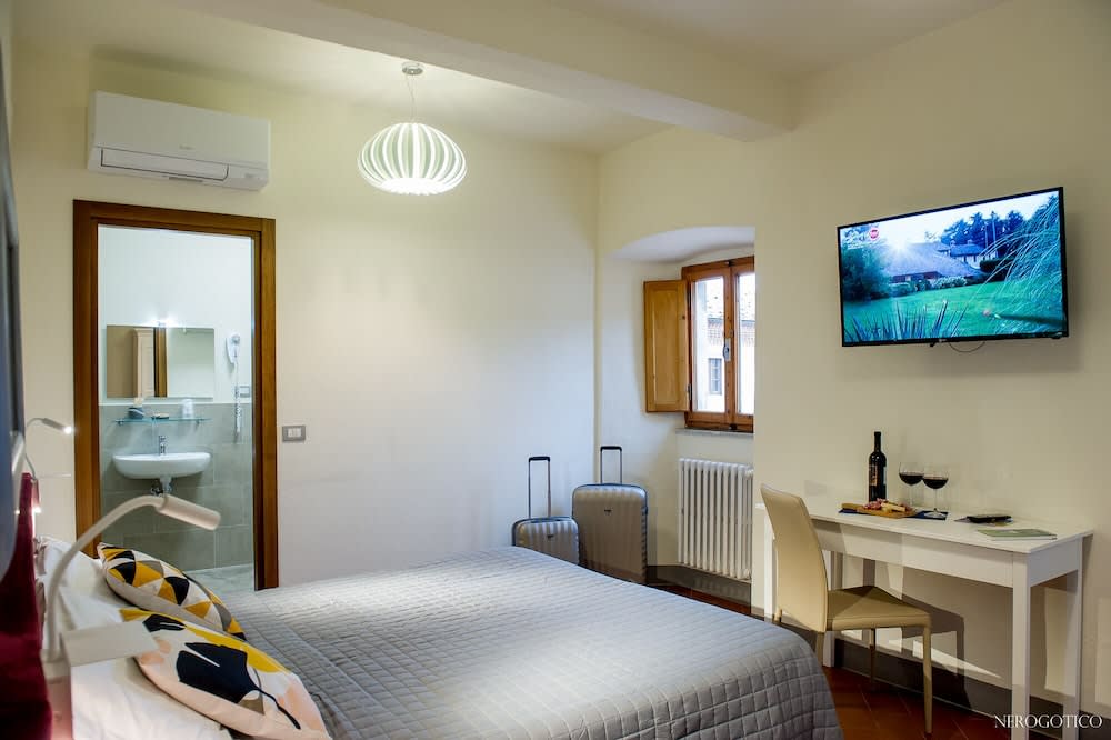 Chiostro Delle Monache Hostel Volterra 5