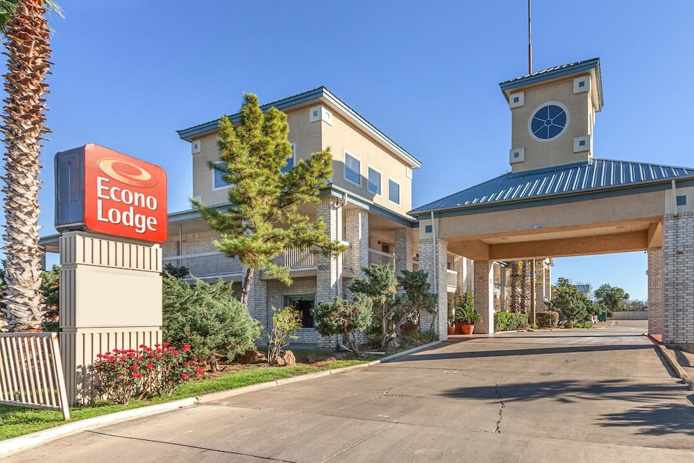 Econo Lodge San Antonio South 1