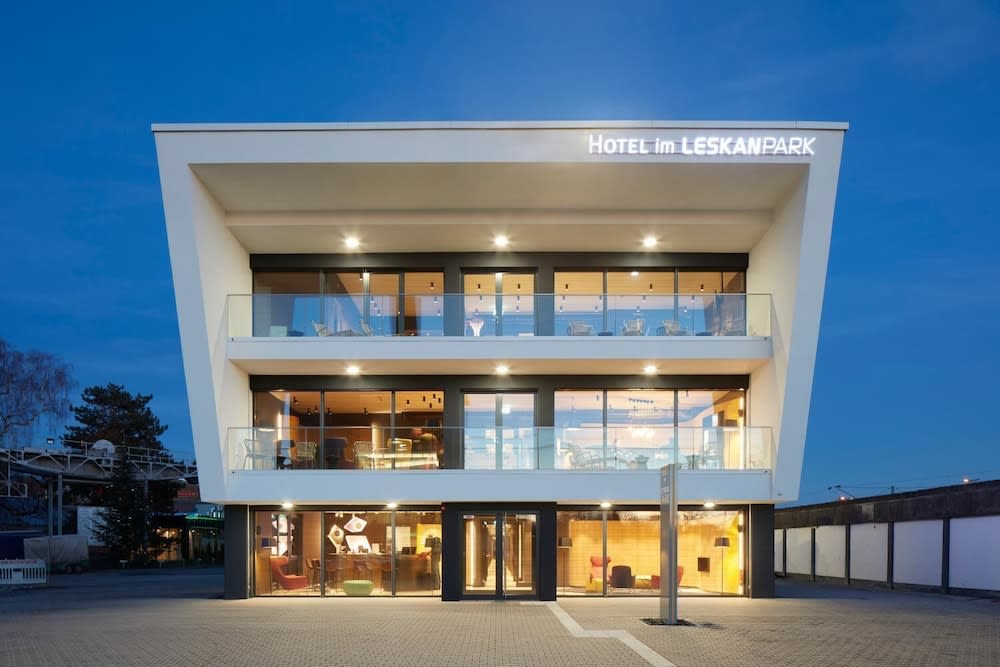 Hotel im LESKANPark 1