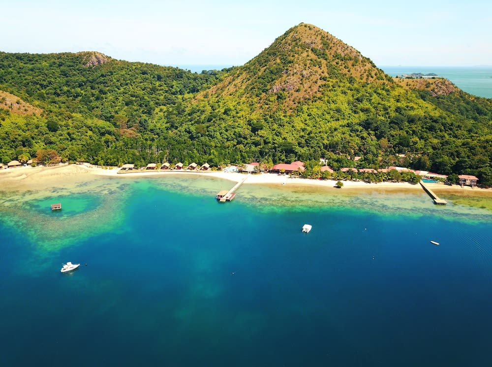 EL RIO Y MAR RESORT 1