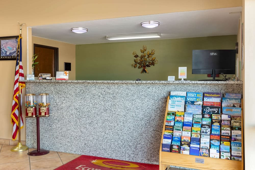 Econo Lodge Belton - Kansas City South 2