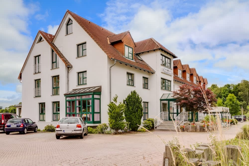 Hotel garni Zwickau-Mosel 1