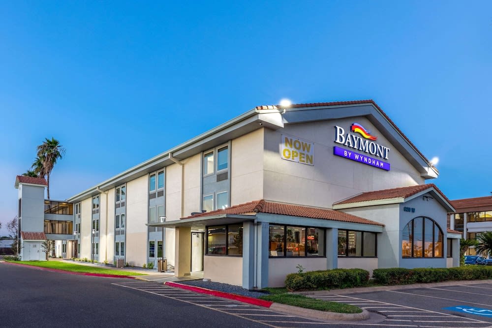 Baymont by Wyndham McAllen Pharr 1