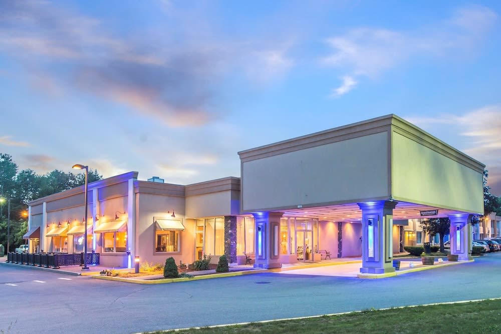 Quality Inn & Conference Center Brattleboro North 1