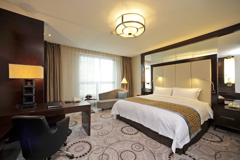 Grand Soluxe Zhongyou Hotel 4