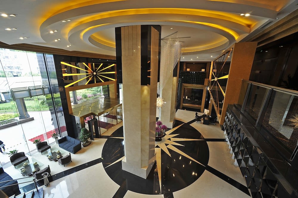 Grand Soluxe Zhongyou Hotel 1