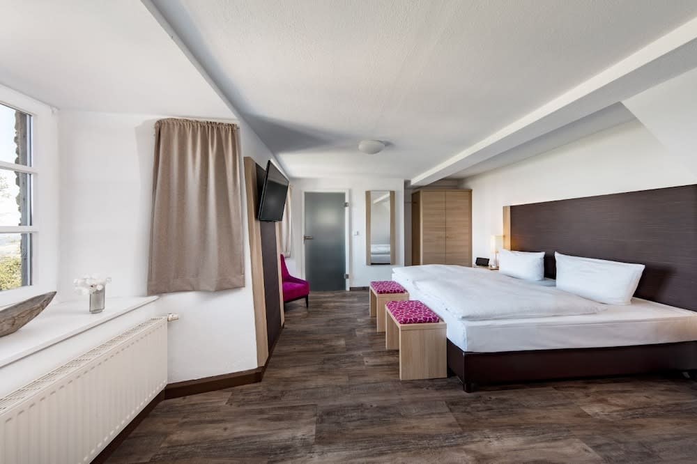 Burghotel Staufeneck 2