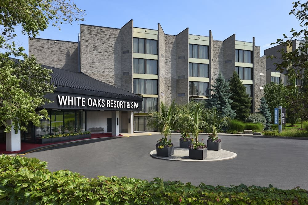 White Oaks Conference & Resort Spa 1