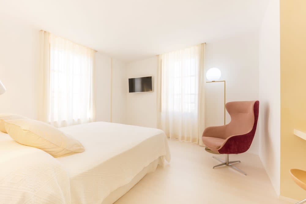 Fonda Llabres Boutique 5