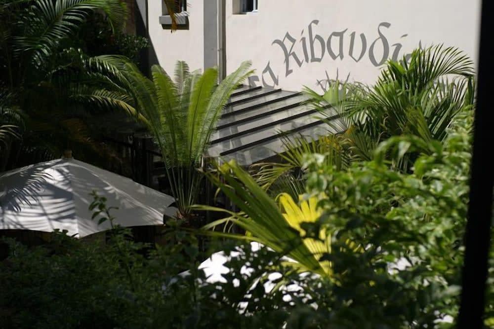 Hôtel Restaurant La Ribaudière 1