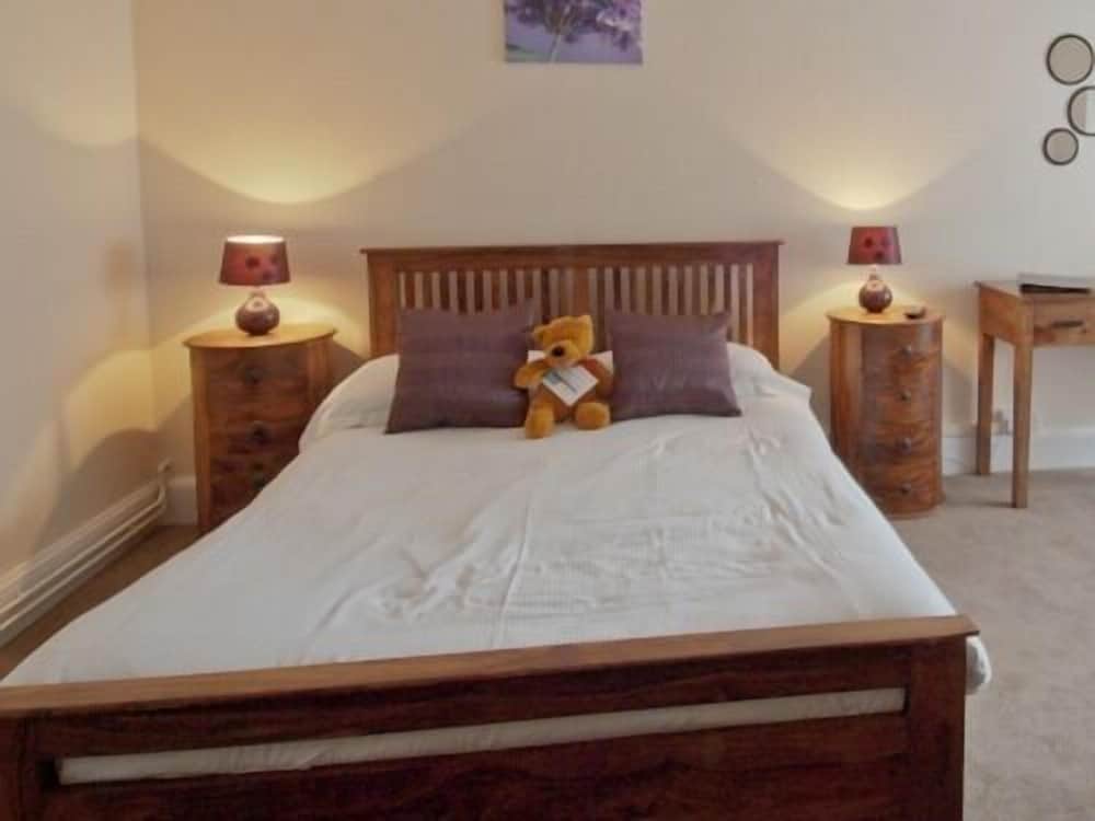 The Dolphin Hotel 1