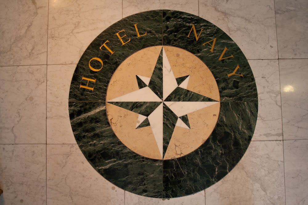 Hotel Navy 2