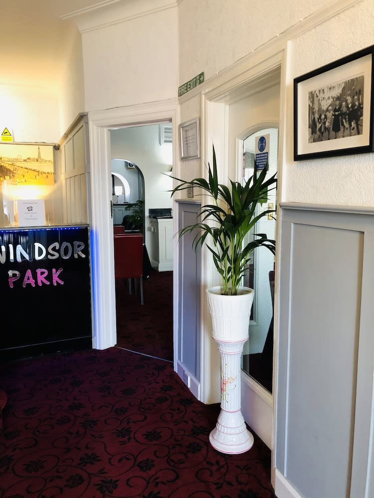 Windsor Park Hotel 5