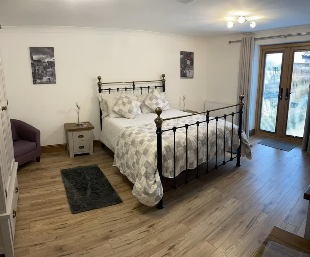 Grove Barn Bed and Breakfast 3