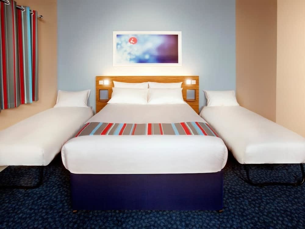Travelodge Aberdeen Central Justice Mill Lane 2