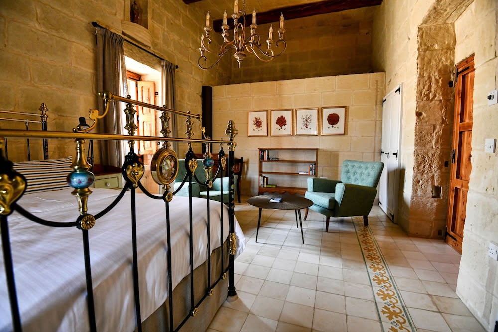 Maria's B&B 2