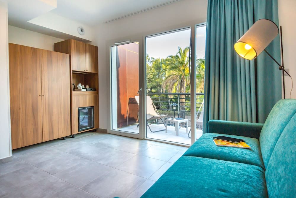 SOWELL HÔTELS La Plage 4