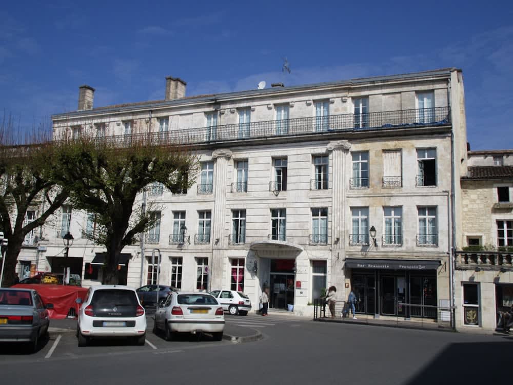 Hôtel du Palais 1