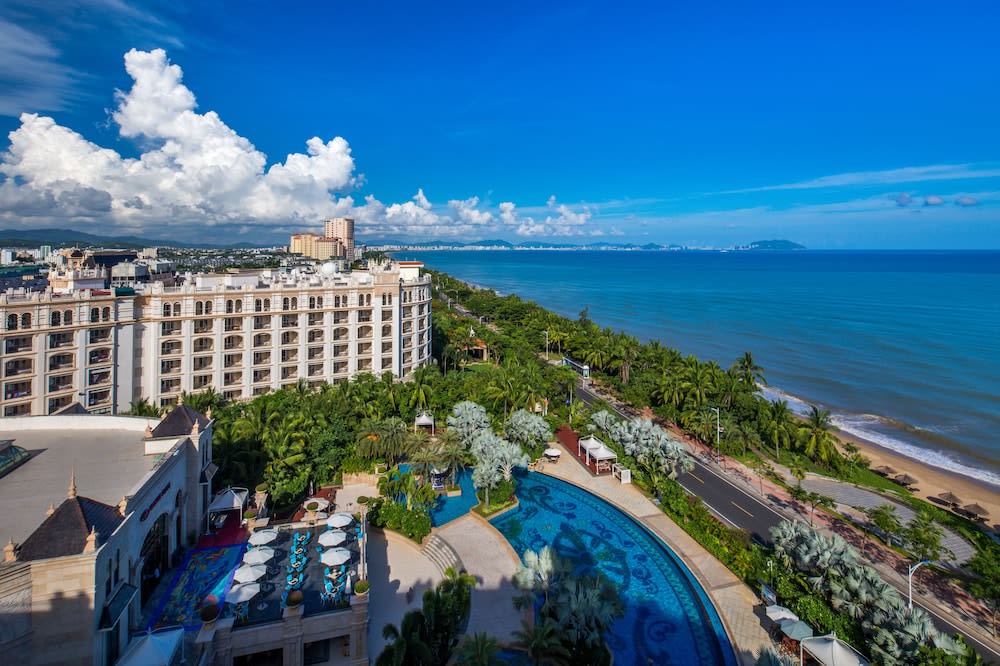 Crowne Plaza RESORT SANYA BAY by IHG 1
