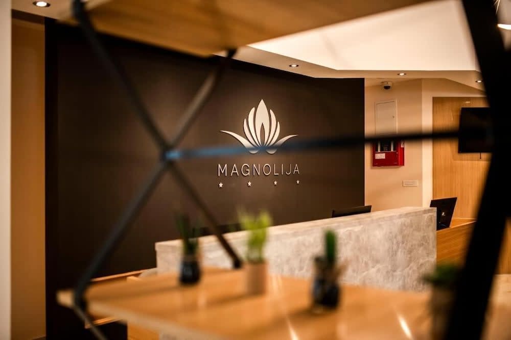 Magnolia Place 2
