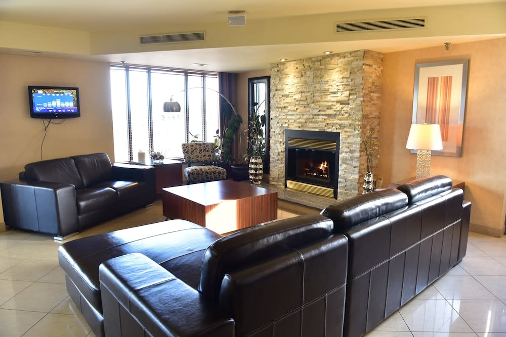 Quality Inn and Conference Centre 4