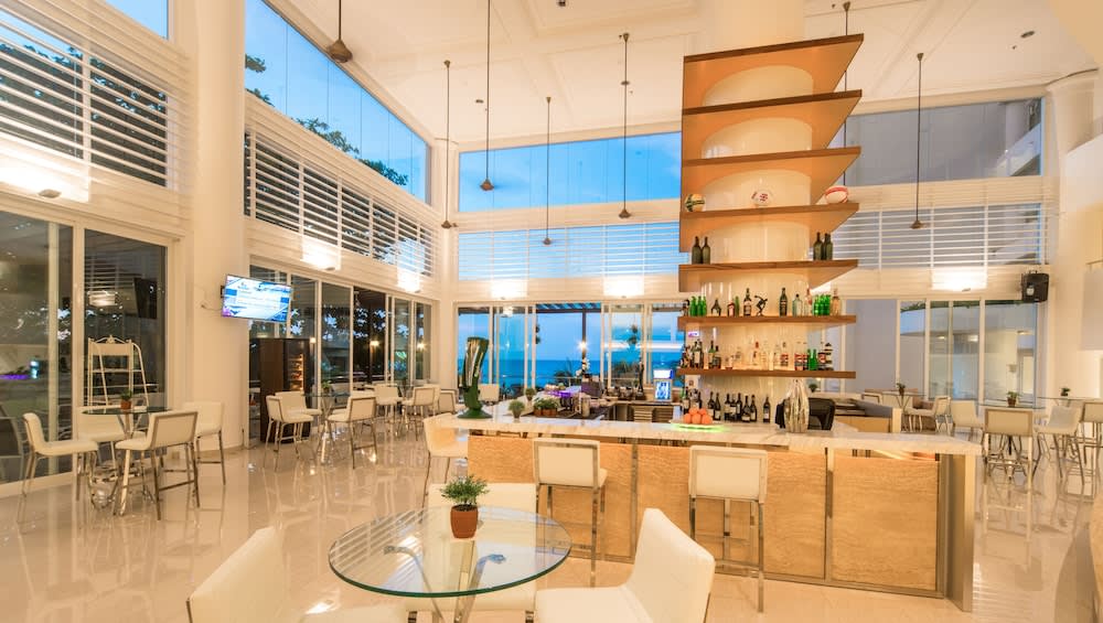 Flamingo Hotel by the Beach, Penang 5