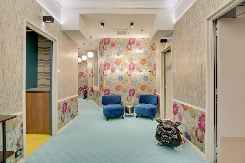 Hotel 33 Marbeuf 2
