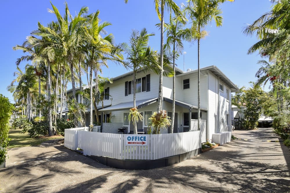 Coco Bay Resort 2