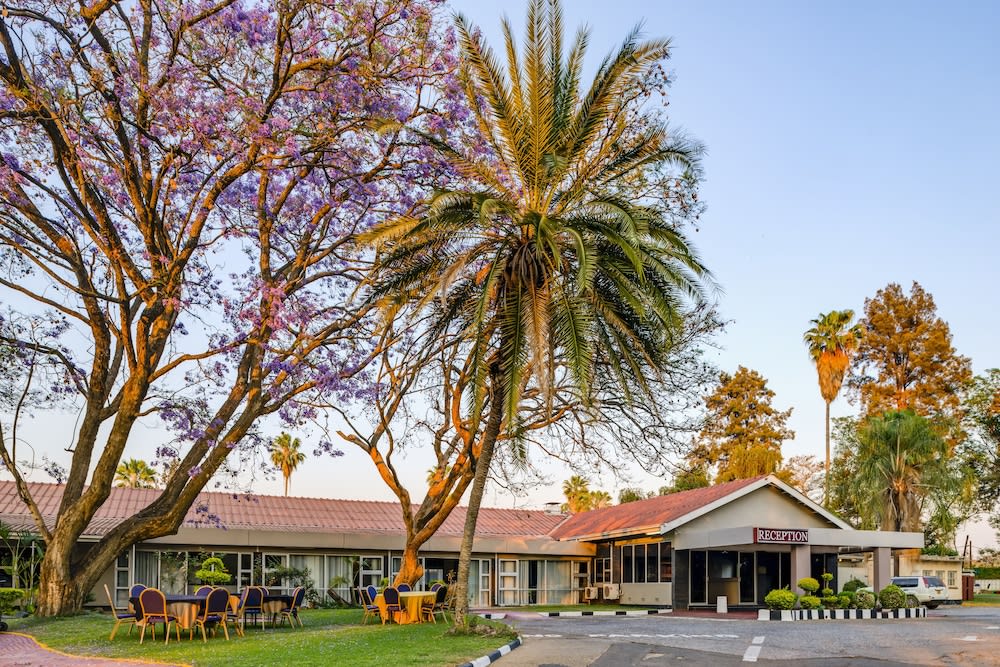 Kadoma Hotel & Conference Centre 1