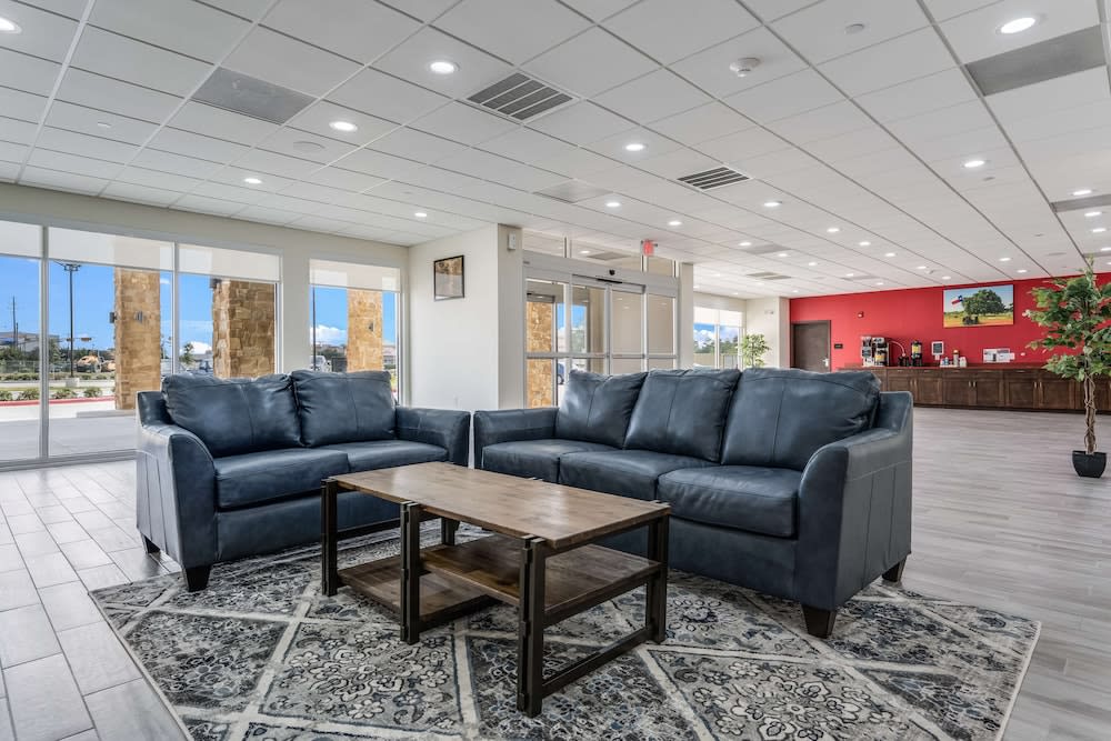 Red Lion Inn & Suites Katy 2