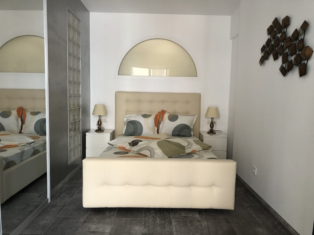 Westpark 2 Residence Lakeview W6 2