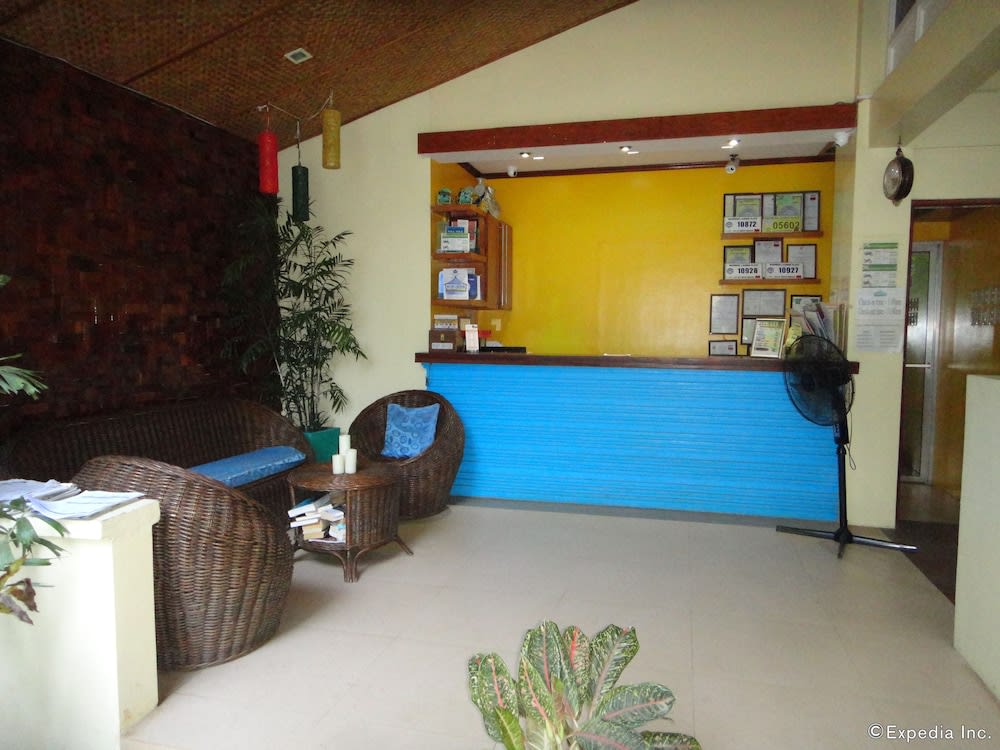 Blue Lagoon Inn & Suites 2