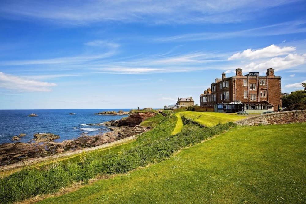 Bayswell Park Hotel 1