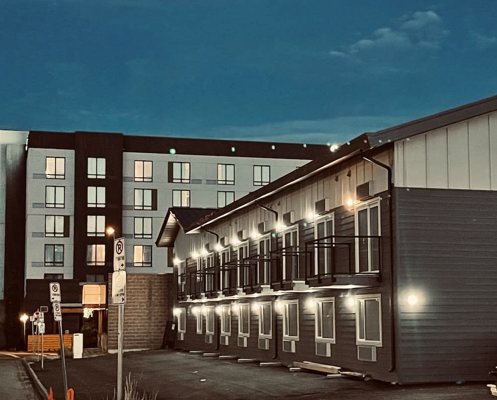 Econo Lodge 1