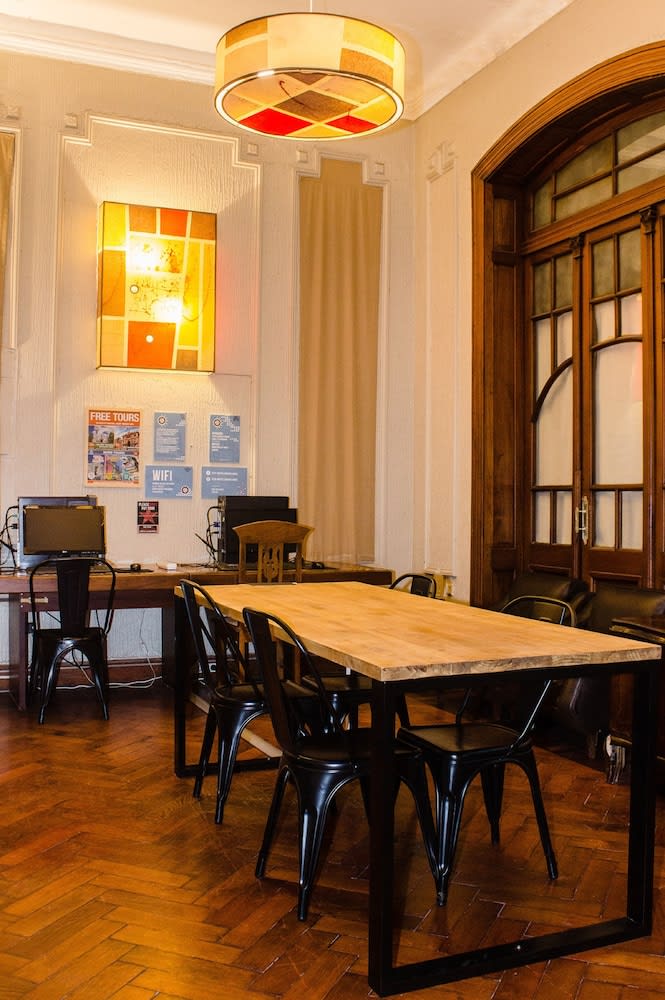 Play Hostel Arcos 2